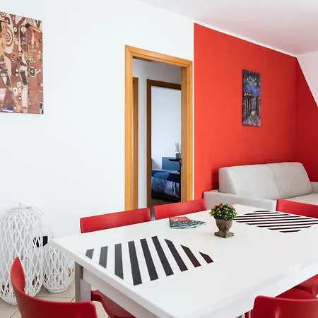 Abano Casa Vacanze * 阿巴诺泰尔梅